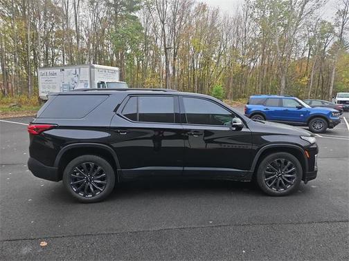 2022 Chevrolet Traverse RS