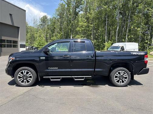 2020 Toyota Tundra SR5