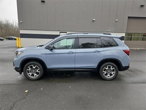 2022 Honda Passport AWD TrailSport