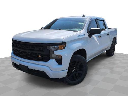 Summit White 2022 Chevrolet Silverado 1500 Custom