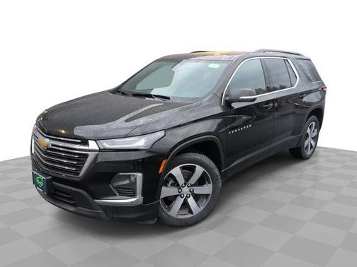 2022 Chevrolet Traverse LT Leather