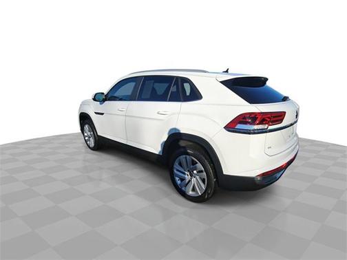 2021 Volkswagen Atlas Cross Sport 2.0T SE w/Technology 4MOTION