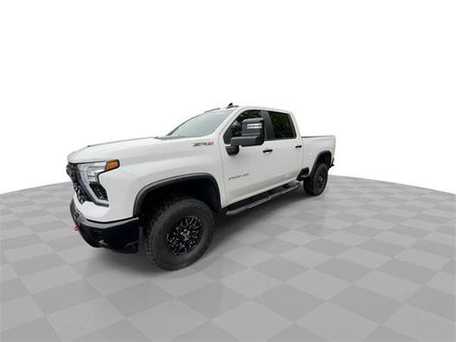 2024 Chevrolet Silverado 2500 4WD Crew Cab Standard Bed ZR2