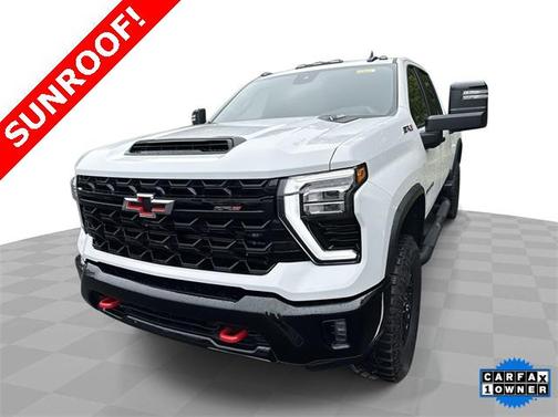 2024 Chevrolet Silverado 2500 4WD Crew Cab Standard Bed ZR2