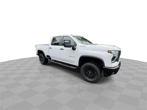 2024 Chevrolet Silverado 2500 4WD Crew Cab Standard Bed ZR2