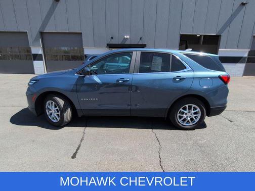 Lakeshore Blue Metallic 2024 Chevrolet Equinox 1LT