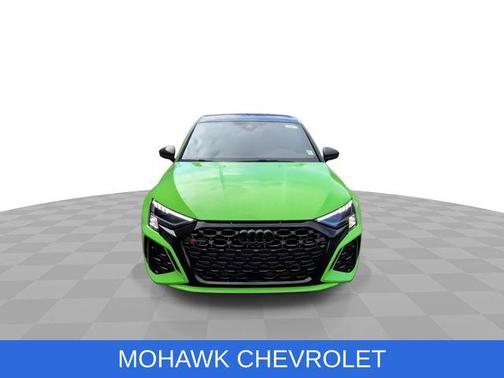 Kyalami Green 2022 Audi RS 3 TFSI quattro S tronic