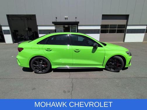 Kyalami Green 2022 Audi RS 3 TFSI quattro S tronic