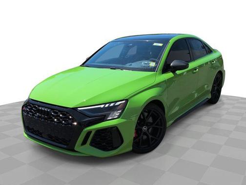 Kyalami Green 2022 Audi RS 3 TFSI quattro S tronic