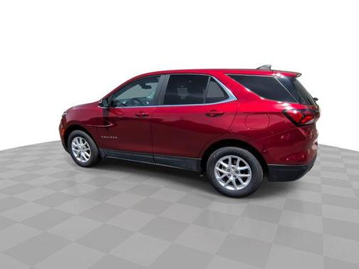 Radiant Red Tintcoat 2024 Chevrolet Equinox 1LT