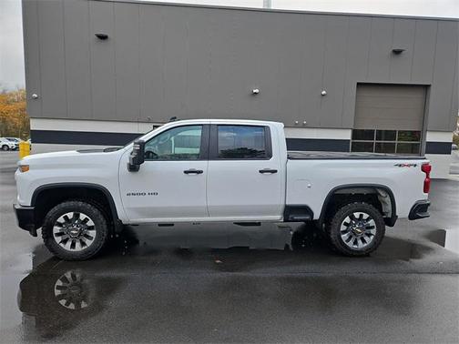 2023 Chevrolet Silverado 2500 Custom