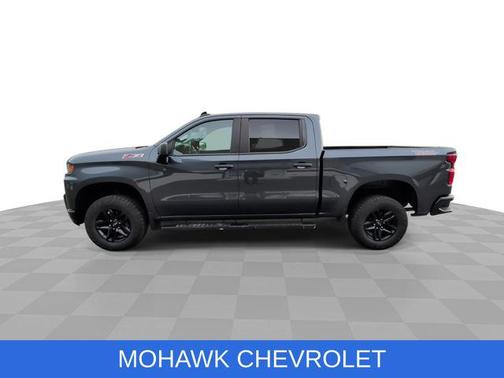 Shadow Gray Metallic 2020 Chevrolet Silverado 1500 Custom Trail Boss