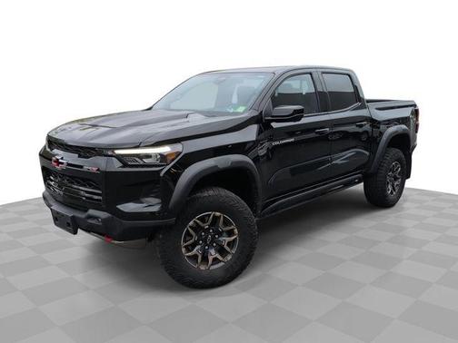 Black 2024 Chevrolet Colorado ZR2