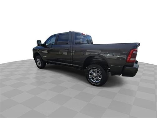 2024 RAM 2500 Laramie Crew Cab 4x4 6'4' Box