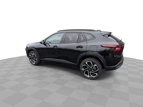 Mosaic Black Metallic 2025 Chevrolet Trax FWD 2RS