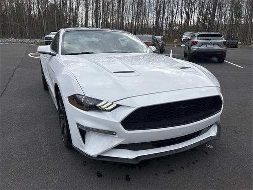2020 Ford Mustang EcoBoost