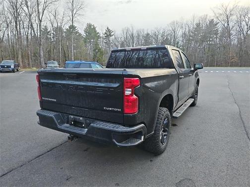 2022 Chevrolet Silverado 1500 Custom Trail Boss