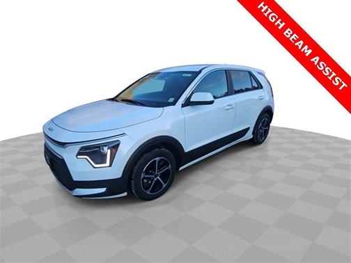 2024 Kia Niro LX