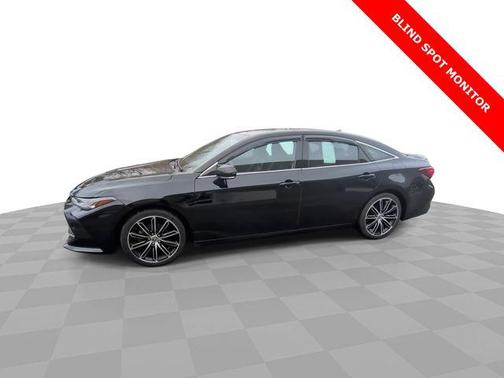 2021 Toyota Avalon Touring