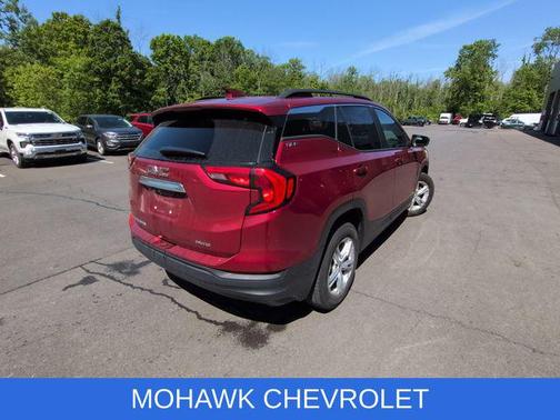 Red Quartz Tintcoat 2021 GMC Terrain SLE