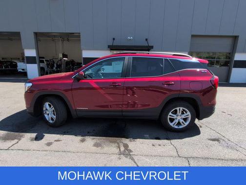 Red Quartz Tintcoat 2021 GMC Terrain SLE