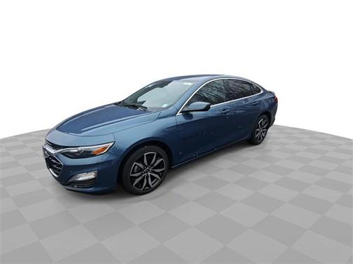 2025 Chevrolet Malibu FWD RS