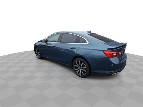 2025 Chevrolet Malibu FWD RS