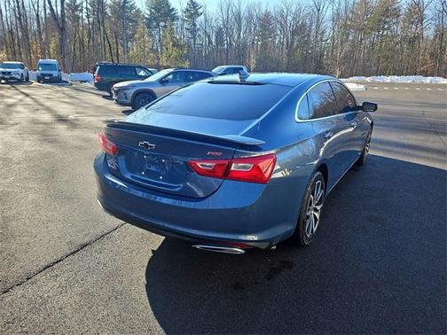 2025 Chevrolet Malibu FWD RS