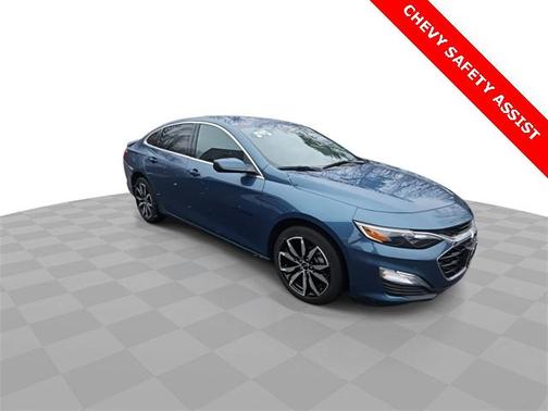 2025 Chevrolet Malibu FWD RS