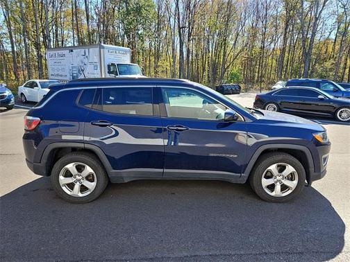 2017 Jeep New Compass Latitude