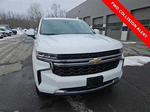 2023 Chevrolet Suburban LS