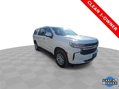 2023 Chevrolet Suburban LS