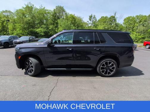 Dark Ash Metallic 2023 Chevrolet Tahoe 4WD RST