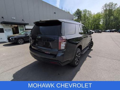 Dark Ash Metallic 2023 Chevrolet Tahoe 4WD RST