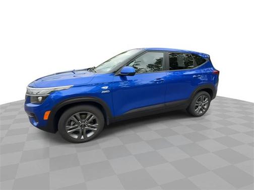2023 Kia Seltos LX