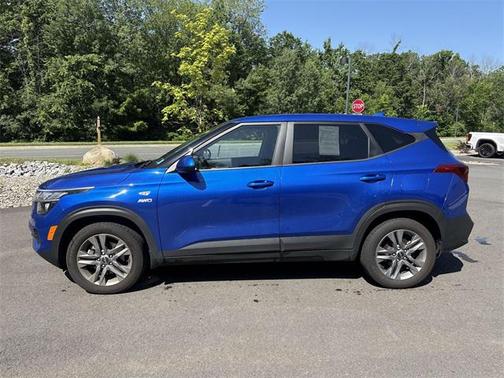 2023 Kia Seltos LX