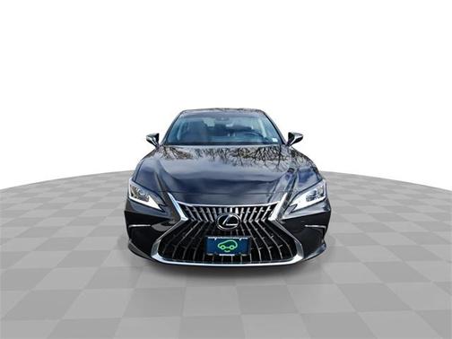 2024 Lexus ES 250 Base