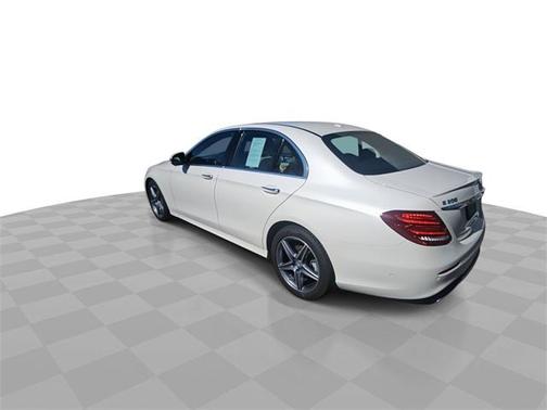 2017 Mercedes-Benz E-Class 4MATIC