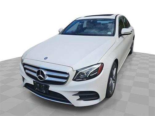 2017 Mercedes-Benz E-Class 4MATIC