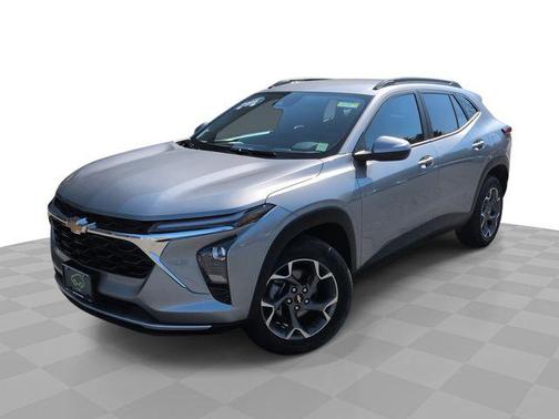 Sterling Gray Metallic 2025 Chevrolet Trax LT