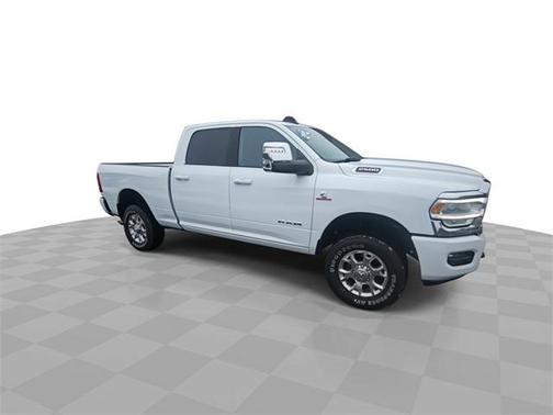 2024 RAM 2500 Laramie Crew Cab 4x4 6'4' Box