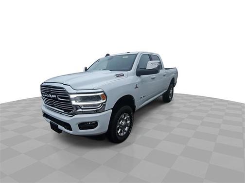 2024 RAM 2500 Laramie Crew Cab 4x4 6'4' Box