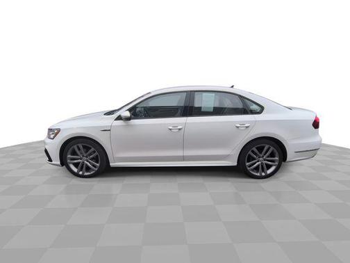 2018 Volkswagen Passat 2.0T S