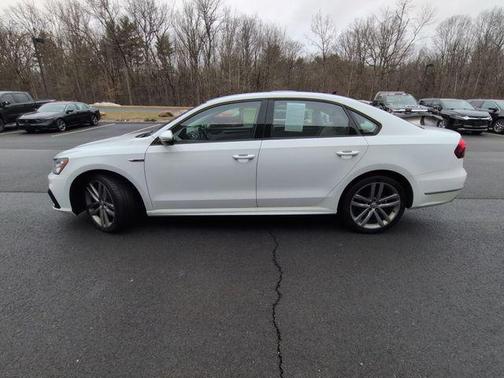 2018 Volkswagen Passat 2.0T S