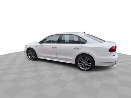 2018 Volkswagen Passat 2.0T S