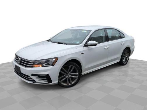 2018 Volkswagen Passat 2.0T S