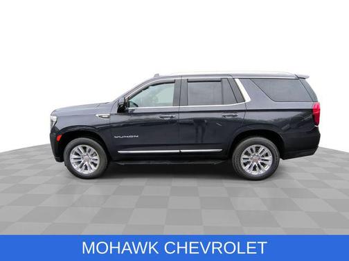 Titanium Rush Metallic 2023 GMC Yukon SLT