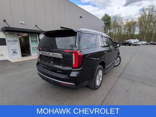 Titanium Rush Metallic 2023 GMC Yukon SLT