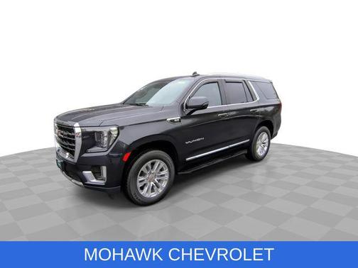Titanium Rush Metallic 2023 GMC Yukon SLT