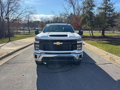 2025 Chevrolet Silverado 3500 WT